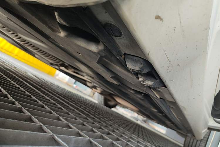 Used Mercedes-Benz C-Class 2011 C 300 Fashion Model Chassis Rear Right