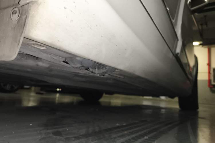 Used Mercedes-Benz C-Class 2011 C 200 CGI Elegant Model Chassis Rear Right
