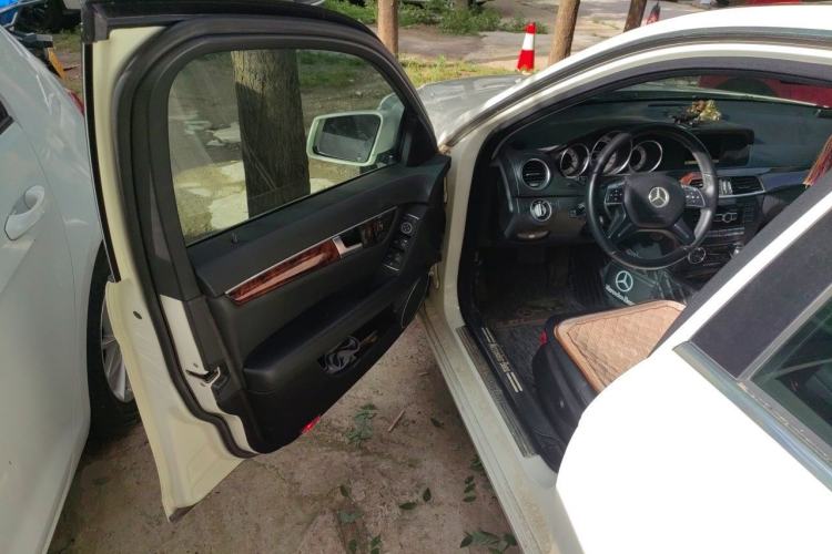 Used Mercedes-Benz C-Class 2011 C 200 CGI Elegant Model Driver Seat
