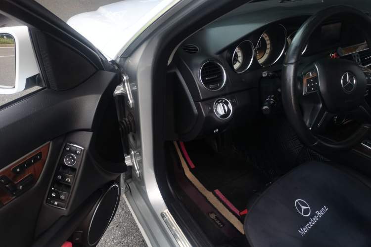 Used Mercedes-Benz C-Class 2011 C 200 CGI Elegant Model Driver Seat