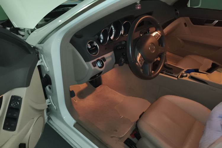 Used Mercedes-Benz C-Class 2011 C 200 CGI Elegant Model Driver Seat
