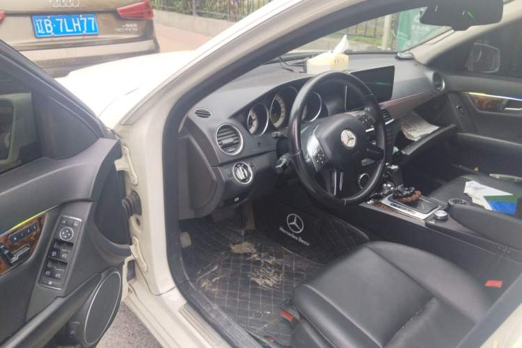 Used Mercedes-Benz C-Class 2011 C 200 CGI Elegant Model Driver Seat