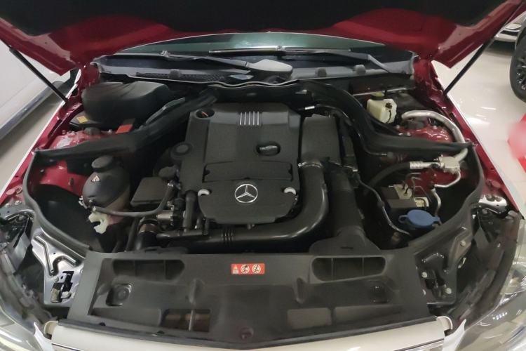 Used Mercedes-Benz C-Class 2011 C 200 Fashion Travel Edition Engine Bay