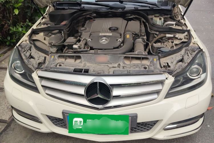 Used Mercedes-Benz C-Class 2011 C 200 CGI Fashion Model Engine Bay
