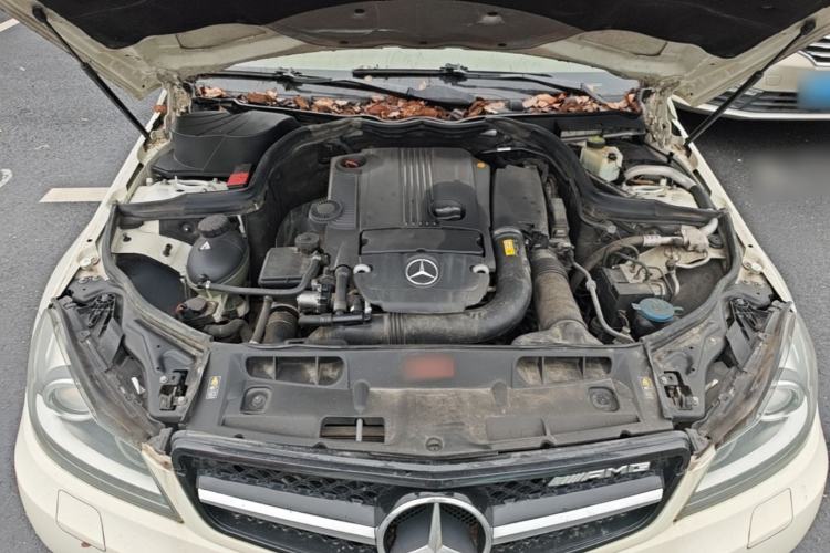 Used Mercedes-Benz C-Class 2011 C 200 Fashion Travel Edition Engine Bay