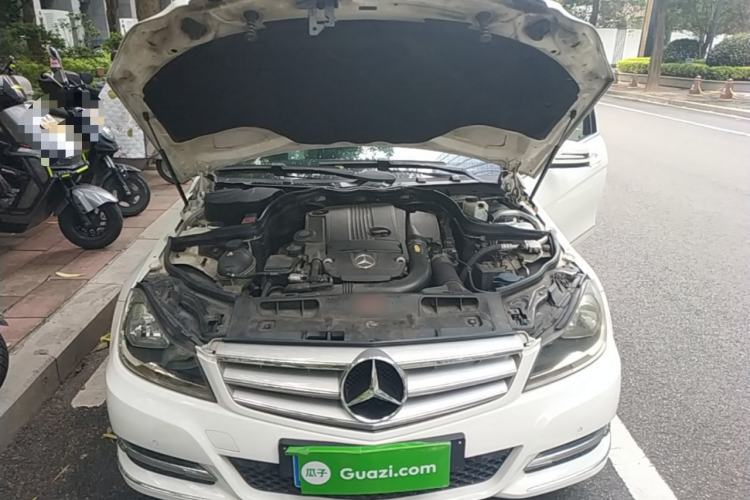 Used Mercedes-Benz C-Class 2011 C 200 CGI Fashion Model Engine Bay