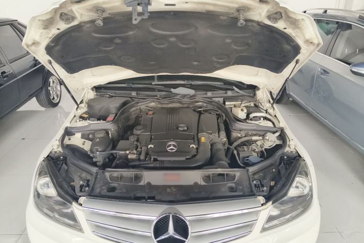 Used Mercedes-Benz C-Class 2011 C 200 Fashion Travel Edition Engine Bay