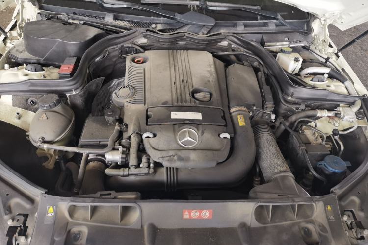 Used Mercedes-Benz C-Class 2011 C 200 CGI Fashion Model Engine Bay