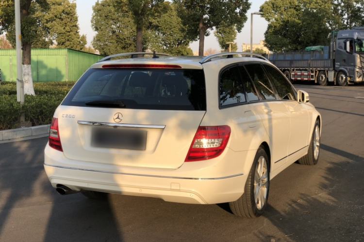 Used Mercedes-Benz C-Class 2011 C 200 Fashion Travel Edition Exterior 6
