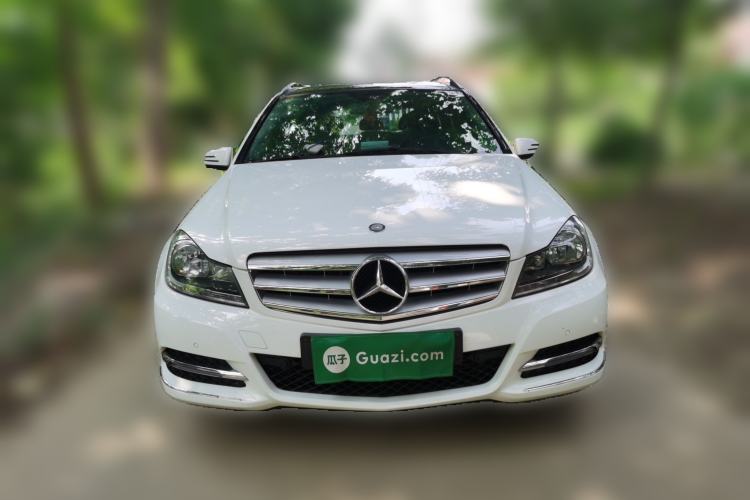 Used Mercedes-Benz C-Class 2011 C 200 Fashion Travel Edition Front