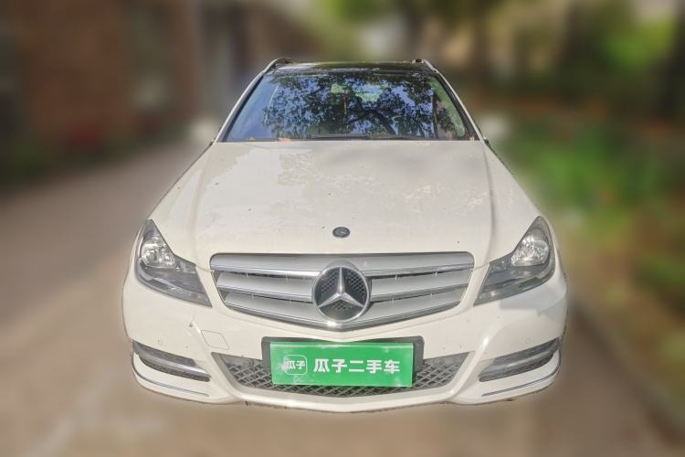 Used Mercedes-Benz C-Class 2011 C 200 Fashion Travel Edition Front