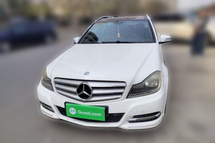 Used Mercedes-Benz C-Class 2011 C 200 Fashion Travel Edition Front