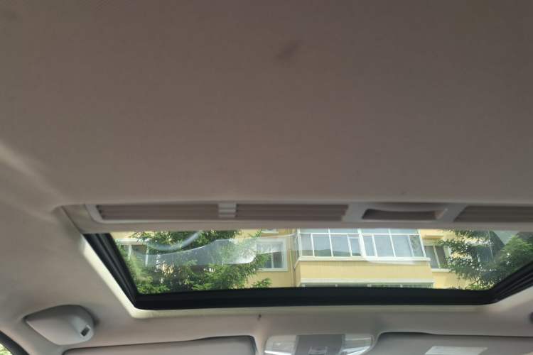 Used Mercedes-Benz C-Class 2011 C 200 CGI Fashion Model Headliner