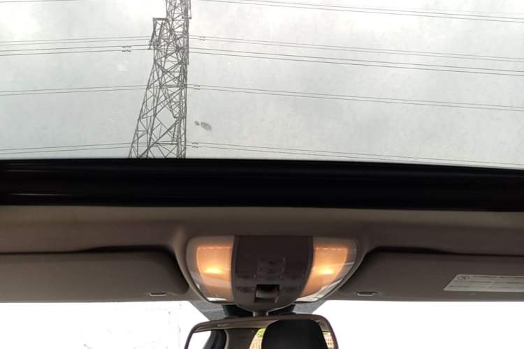 Used Mercedes-Benz C-Class 2011 C 200 Fashion Travel Edition Headliner
