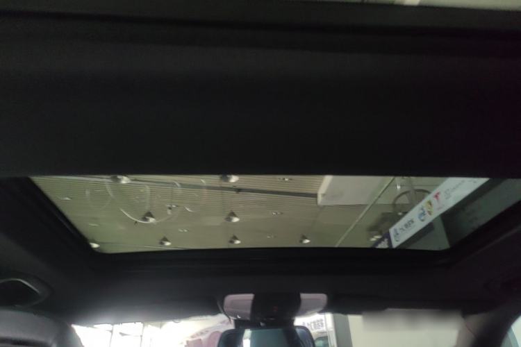 Used Mercedes-Benz C-Class 2011 C 200 Fashion Travel Edition Headliner