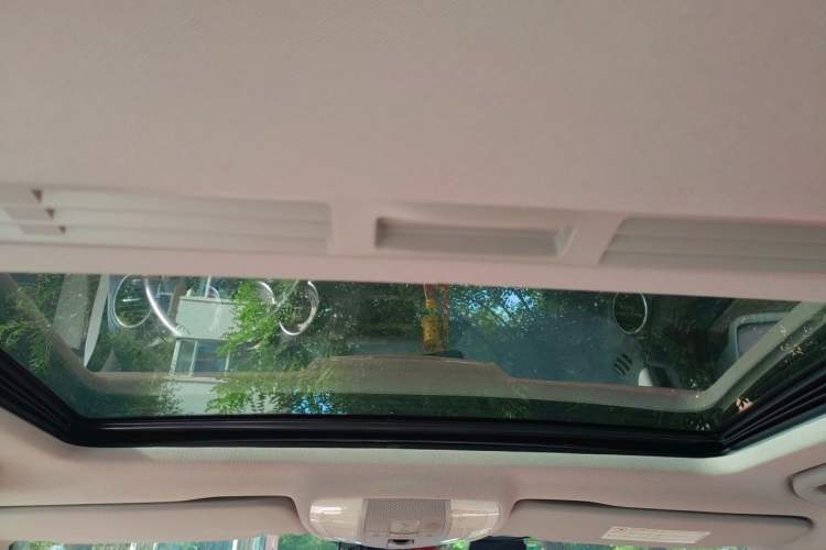 Used Mercedes-Benz C-Class 2011 C 200 CGI Elegant Model Headliner
