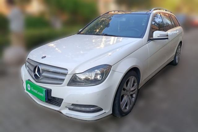 Used Mercedes-Benz C-Class 2011 C 200 Fashion Travel Edition