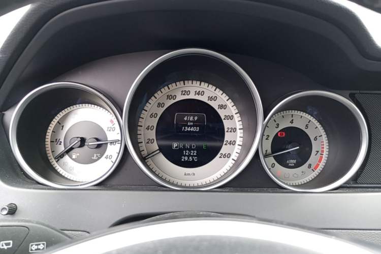 Used Mercedes-Benz C-Class 2011 C 200 Fashion Travel Edition Instrument Cluster