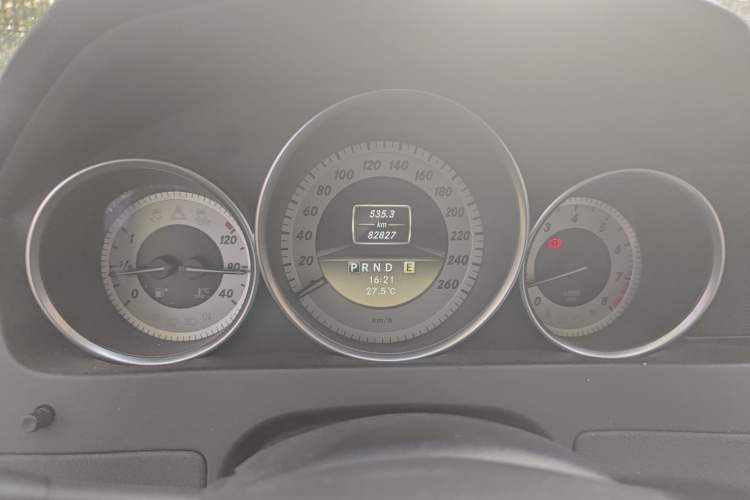 Used Mercedes-Benz C-Class 2011 C 200 Fashion Travel Edition Instrument Cluster
