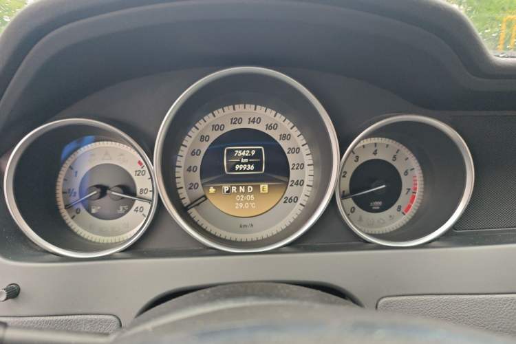 Used Mercedes-Benz C-Class 2011 C 200 CGI Fashion Model Instrument Cluster