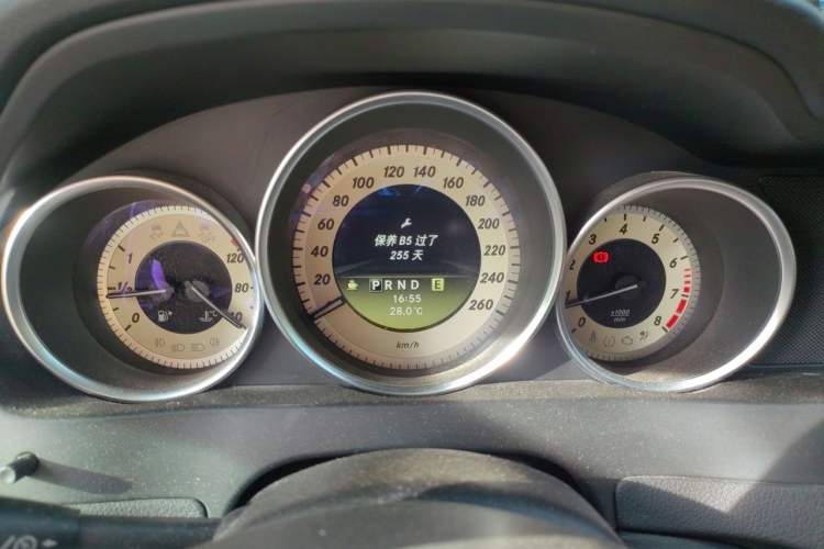 Used Mercedes-Benz C-Class 2011 C 200 CGI Elegant Model Instrument Cluster