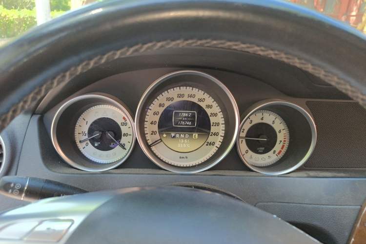 Used Mercedes-Benz C-Class 2011 C 200 CGI Elegant Model Instrument Cluster