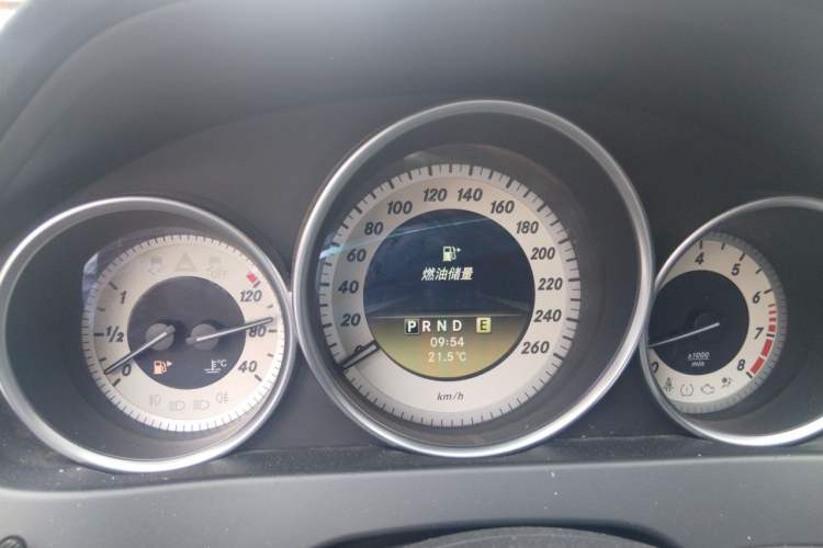 Used Mercedes-Benz C-Class 2011 C 200 CGI Elegant Model Instrument Cluster