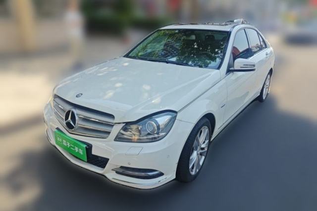 Used Mercedes-Benz C-Class 2011 C 200 CGI Fashion Model