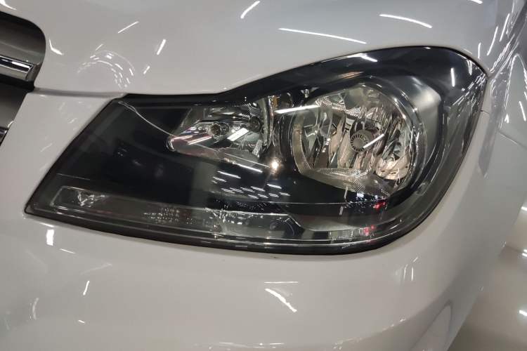 Used Mercedes-Benz C-Class 2011 C 200 Fashion Travel Edition Left Front Headlight