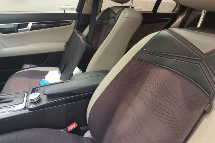 Used Mercedes-Benz C-Class 2011 C 200 CGI Fashion Model Left Front Seat