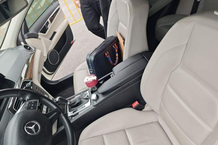 Used Mercedes-Benz C-Class 2011 C 200 CGI Fashion Model Left Front Seat