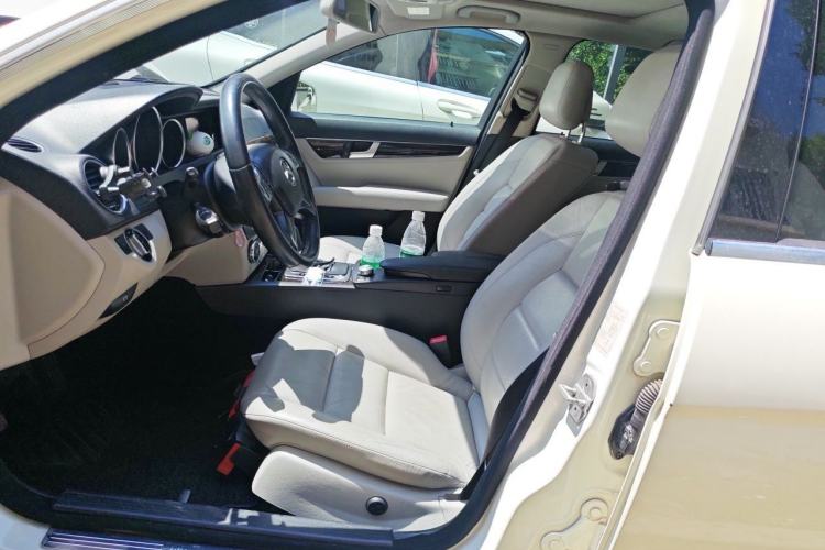 Used Mercedes-Benz C-Class 2011 C 200 CGI Fashion Model Left Front Seat