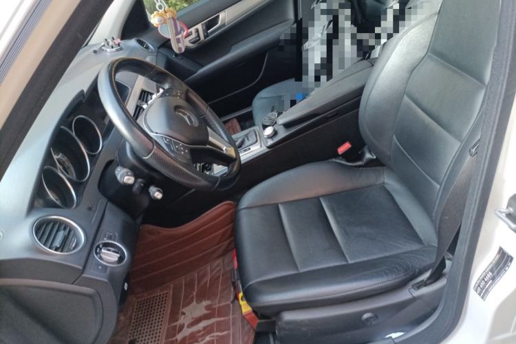 Used Mercedes-Benz C-Class 2011 C 200 Fashion Travel Edition Left Front Seat