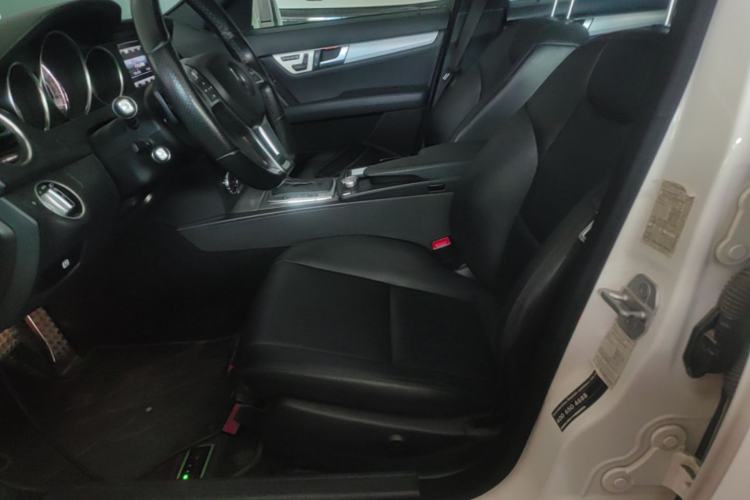 Used Mercedes-Benz C-Class 2011 C 200 Fashion Travel Edition Left Front Seat