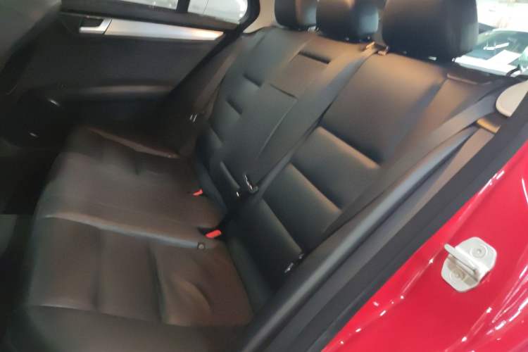 Used Mercedes-Benz C-Class 2011 C 200 Fashion Travel Edition Left Rear Seat