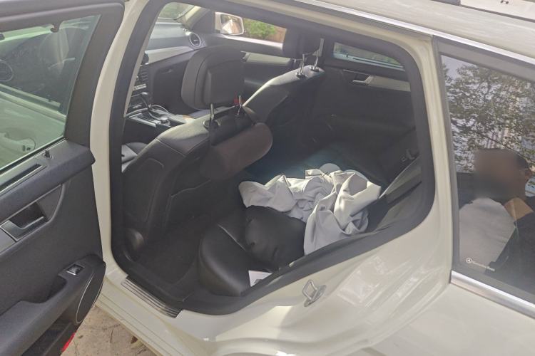 Used Mercedes-Benz C-Class 2011 C 200 Fashion Travel Edition Left Rear Seat