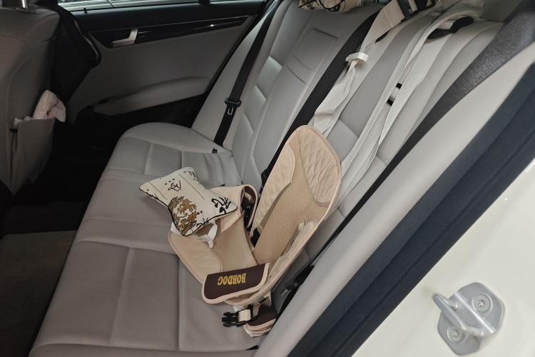 Used Mercedes-Benz C-Class 2011 C 200 CGI Fashion Model Left Rear Seat