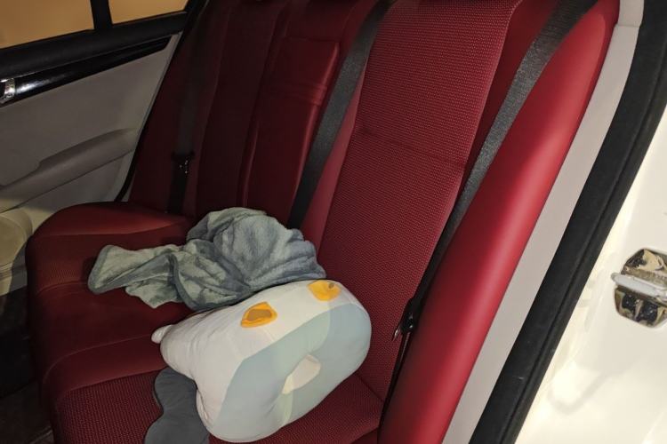 Used Mercedes-Benz C-Class 2011 C 180K Classic model Left Rear Seat