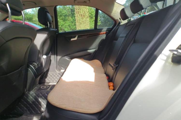 Used Mercedes-Benz C-Class 2011 C 200 CGI Elegant Model Left Rear Seat