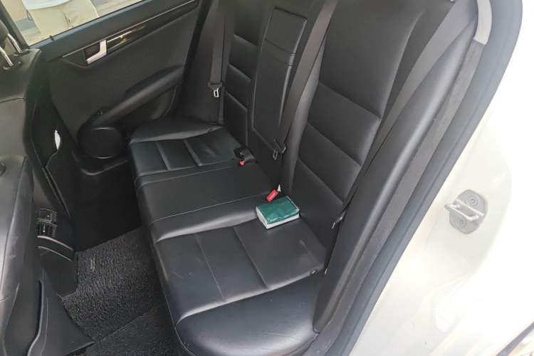 Used Mercedes-Benz C-Class 2011 C 200 CGI Fashion Model Left Rear Seat