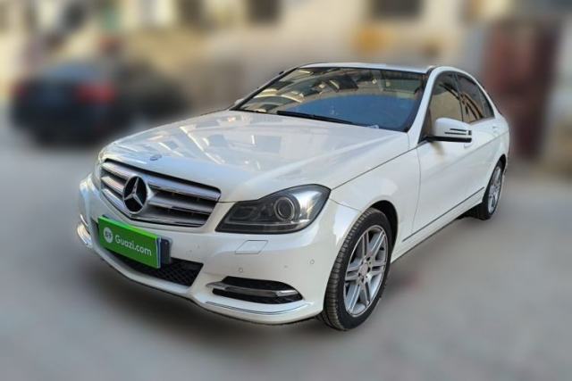 Used Mercedes-Benz C-Class 2011 C 300 Fashion Model