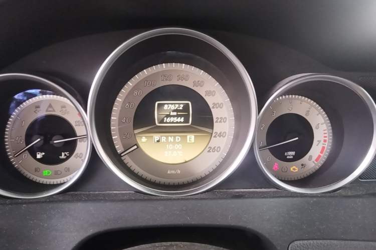 Used Mercedes-Benz C-Class 2011 C 200 CGI Elegant Model Odometer Close Up