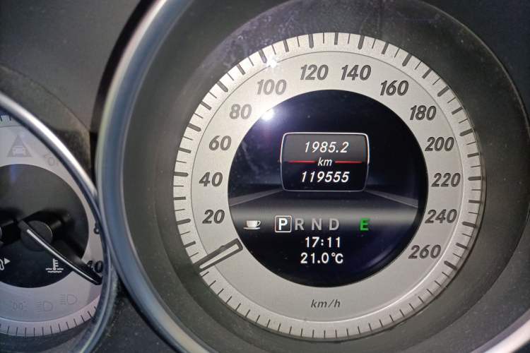 Used Mercedes-Benz C-Class 2011 C 200 Fashion Travel Edition Odometer Close Up