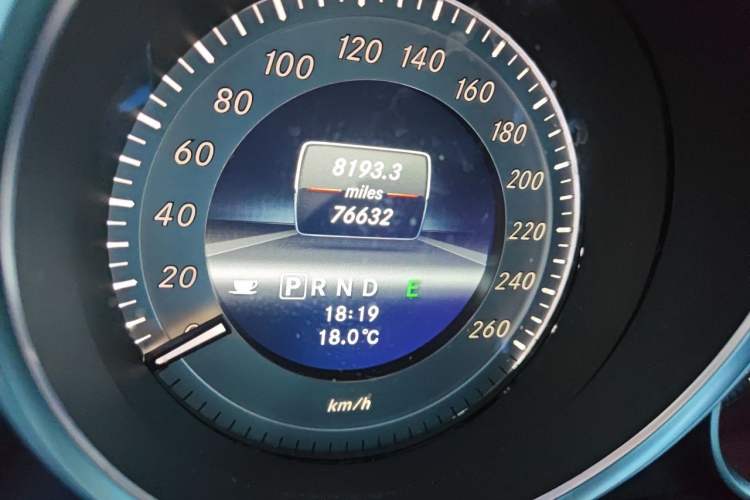 Used Mercedes-Benz C-Class 2011 C 200 Fashion Travel Edition Odometer Close Up