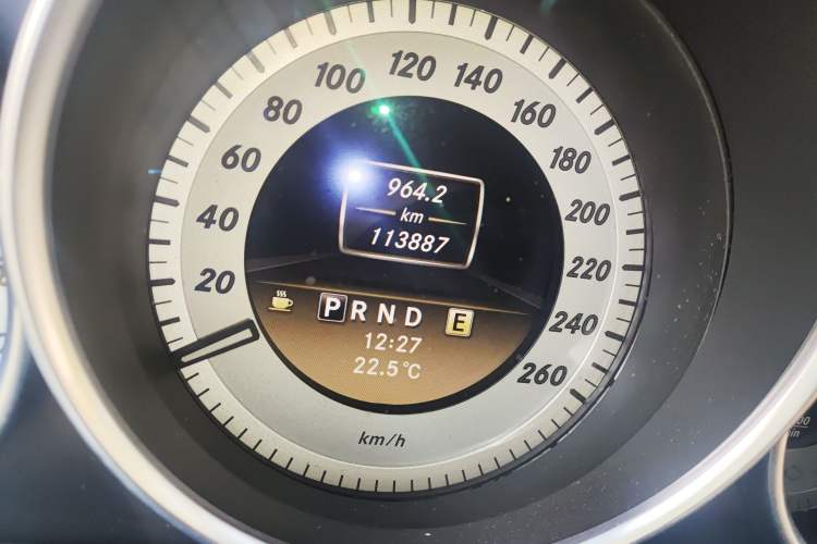 Used Mercedes-Benz C-Class 2011 C 200 CGI Fashion Model Odometer Close Up
