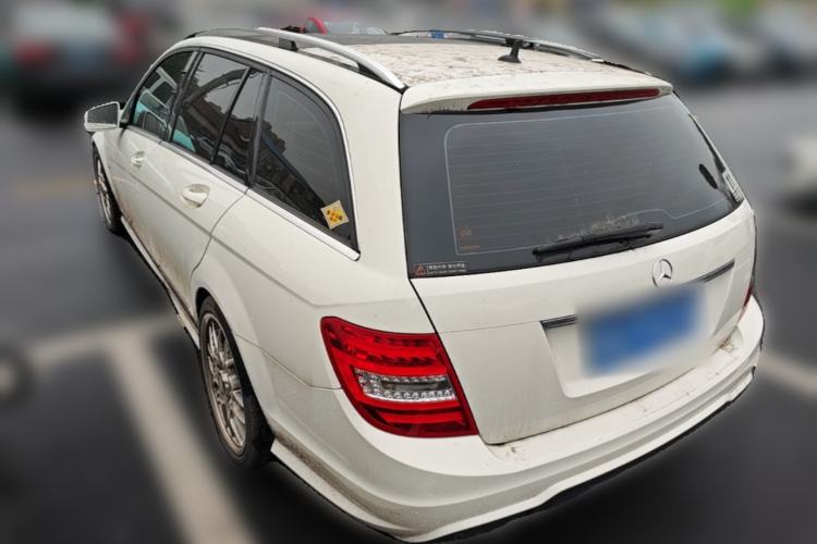 Used Mercedes-Benz C-Class 2011 C 200 Fashion Travel Edition Rear Left 45 Deg