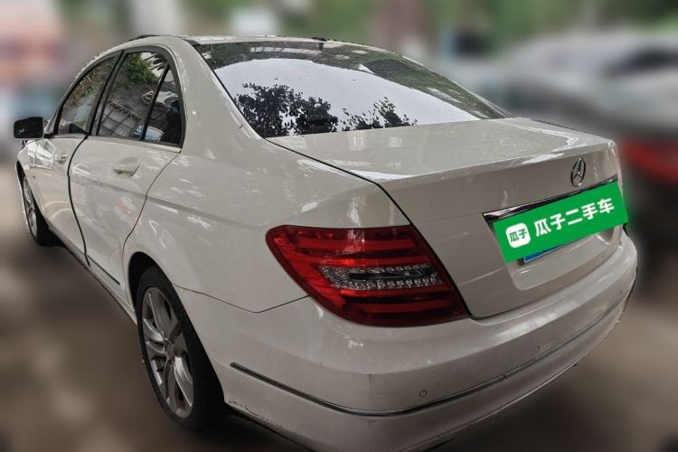 Used Mercedes-Benz C-Class 2011 C 200 CGI Fashion Model Rear Left 45 Deg