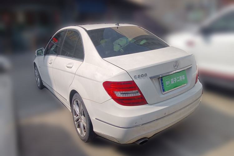 Used Mercedes-Benz C-Class 2011 C 200 CGI Fashion Model Rear Left 45 Deg