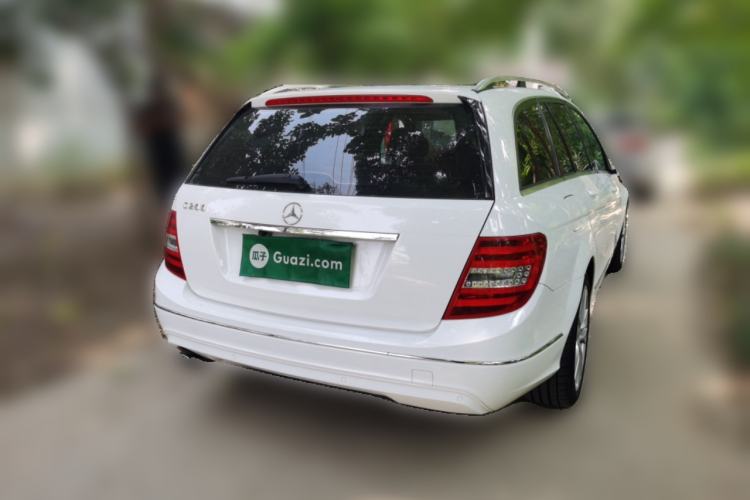 Used Mercedes-Benz C-Class 2011 C 200 Fashion Travel Edition Rear Right 45 Deg