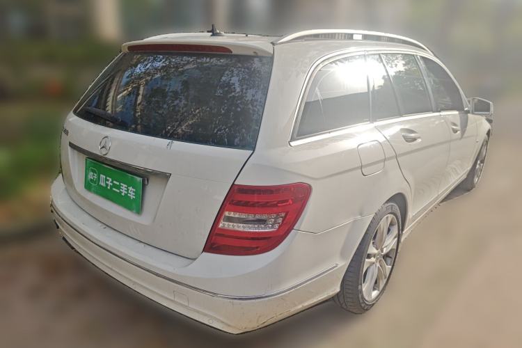 Used Mercedes-Benz C-Class 2011 C 200 Fashion Travel Edition Rear Right 45 Deg
